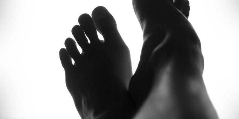 蒸汽波社交平台的情感密码：用共同经历与价值观叙事，提升婚恋交友的“软实力”