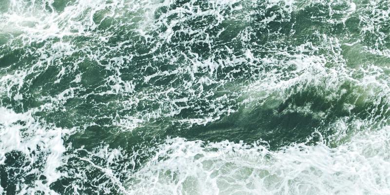 当蒸汽波遇见情感咨询：在复古未来中重塑当代婚恋关系